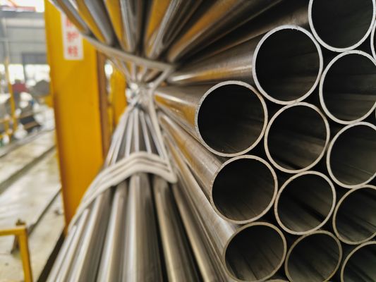 شراء نظام ألوان RAL لفائف الفولاذ المطلي مسبقاً مع طبقة الزنك 30-275g / m2 ووزن لفائف 3-8MT online manufacture