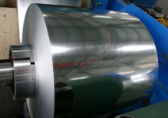 يشتري OEM HDGI صفيحة سقف GI العادية Spangle 610mm صفيحة GI الملونة للسقف البناء online manufacture