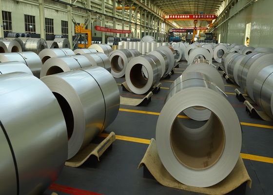 يشتري JIS G3321 AZ45 الملف الفولاذي Galvalume 1.1mm سمك 1500mm العرض للبناء والأجهزة online manufacture